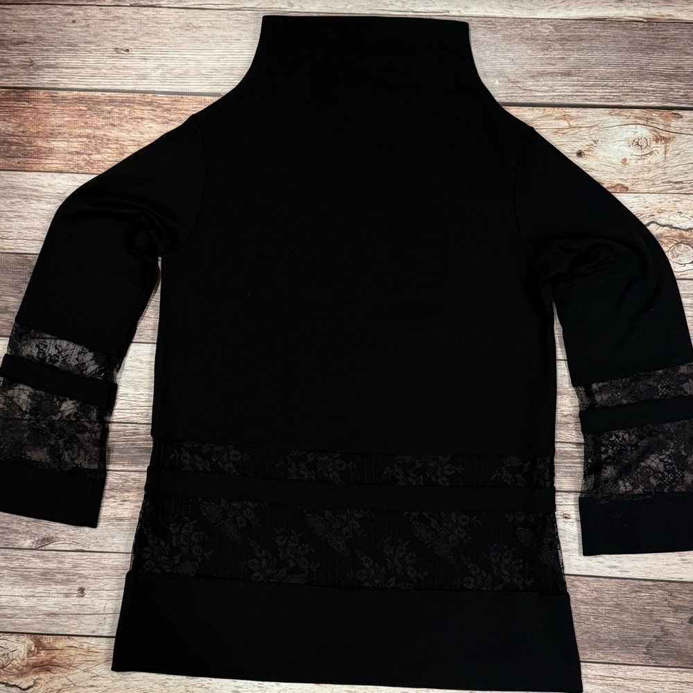Oscalito Black Long Sleeve Lace Tunic